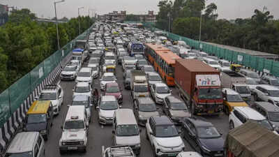 50-vehicles-in-India-uninsured-PUCC-below-30-in-these-states-Report.jpg