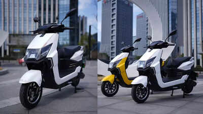 Zelo-Knight-e-scooter-launched-at-Rs-59990-100-km-range-cruise-control-more.jpg